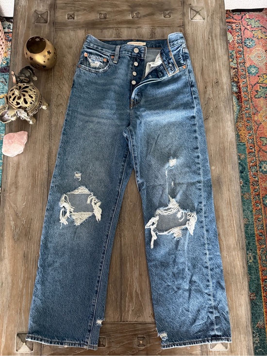 Levi's Denim - Levi’s Ribcage Distressed Ankle Blue Denim Jeans - Classic Look